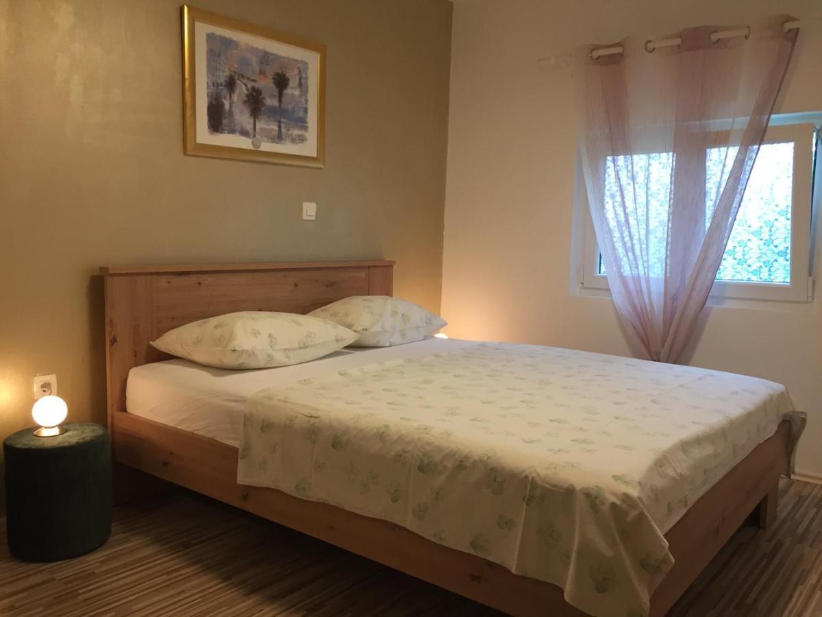 One-Bedroom Apartment, Wifi, Airco, Parking, Washing Machine, Grill メドゥリン エクステリア 写真