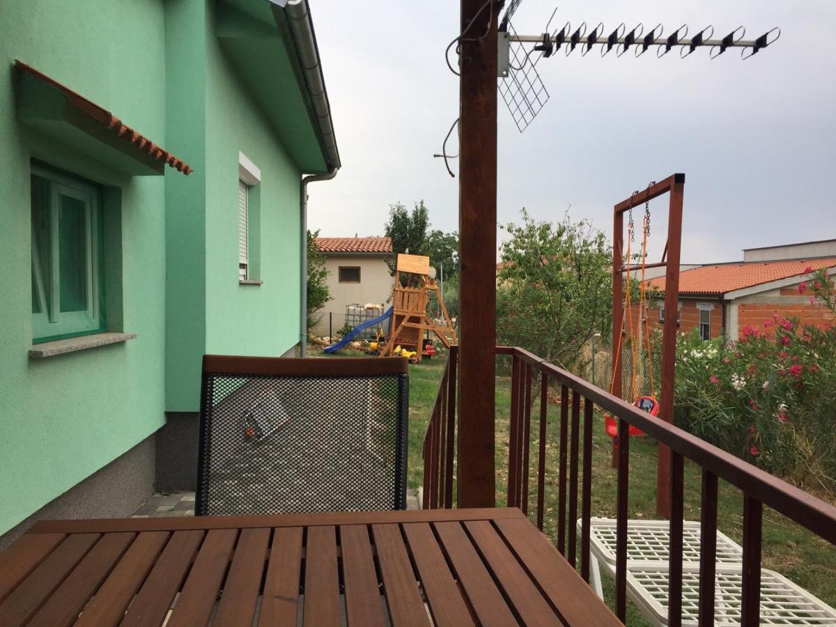 One-Bedroom Apartment, Wifi, Airco, Parking, Washing Machine, Grill メドゥリン エクステリア 写真